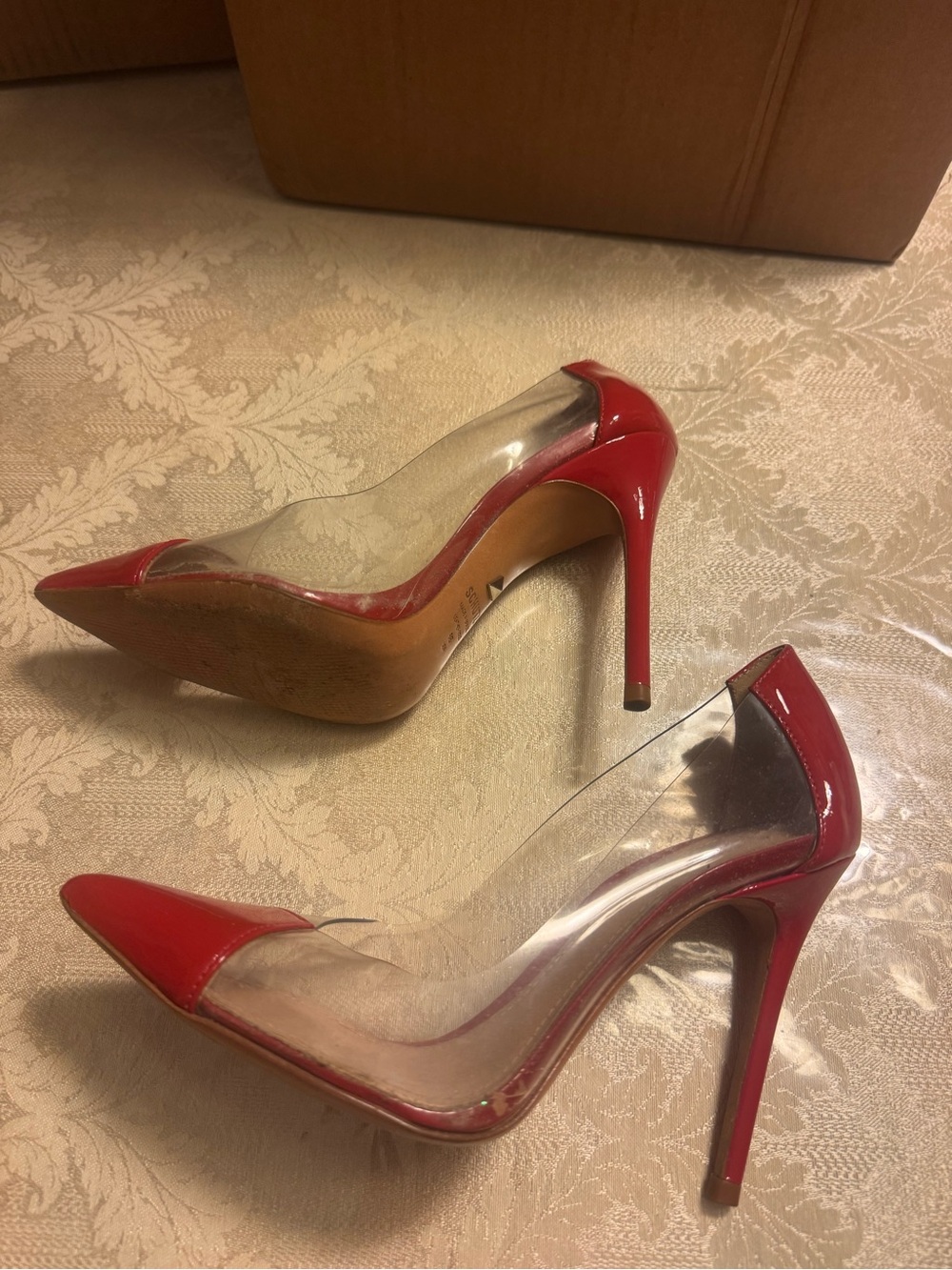 Schutz Cendi Red Clear Patent PVC Pointed Toe Heels Size 6 Fits 5.5 - Picture 3 of 5